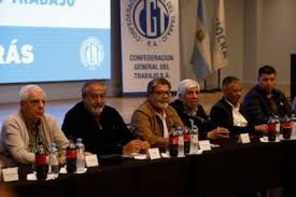 La CGT se despertó y dijo que dará batalla por la reforma laboral