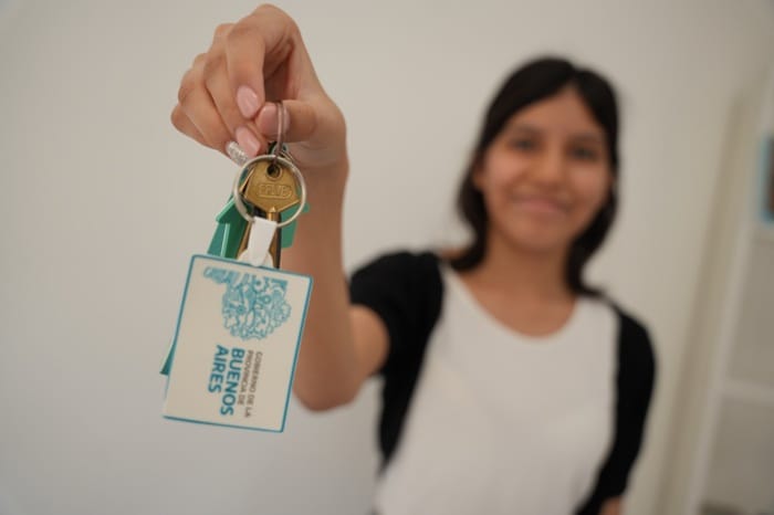 La Provincia entregó las últimas viviendas del año en Avellaneda