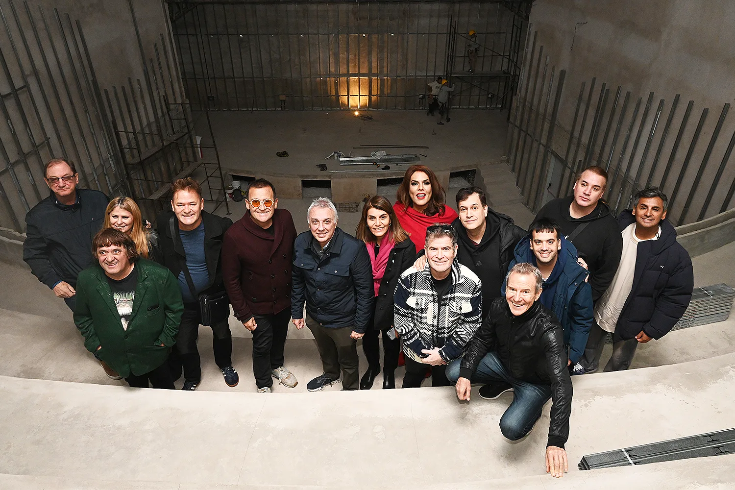Julio Zamora recorrió el futuro Teatro Municipal de Don Torcuato