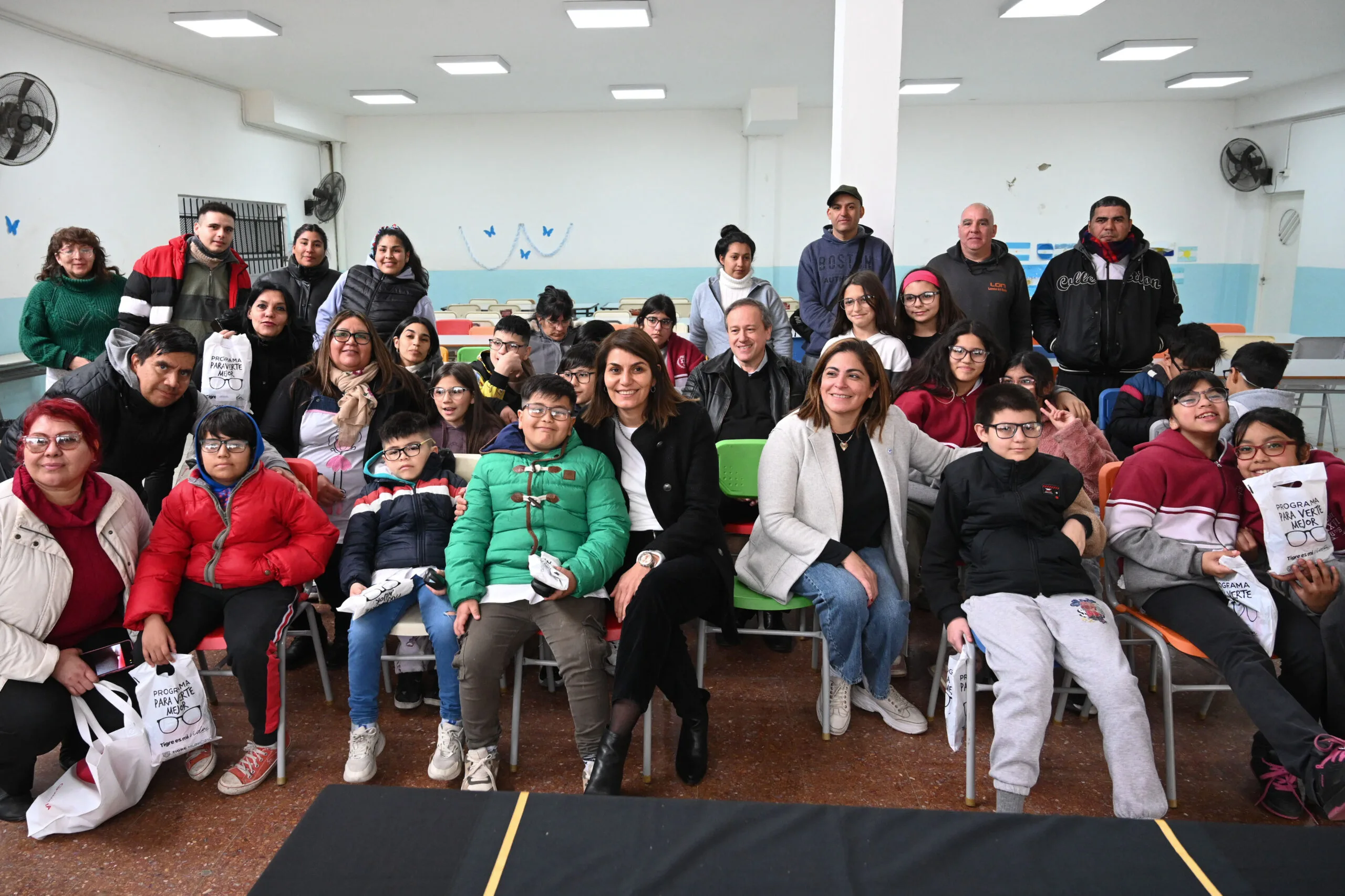 «»Para Verte Mejor»: en Tigre ya han entregado más de 16.000 pares de anteojos