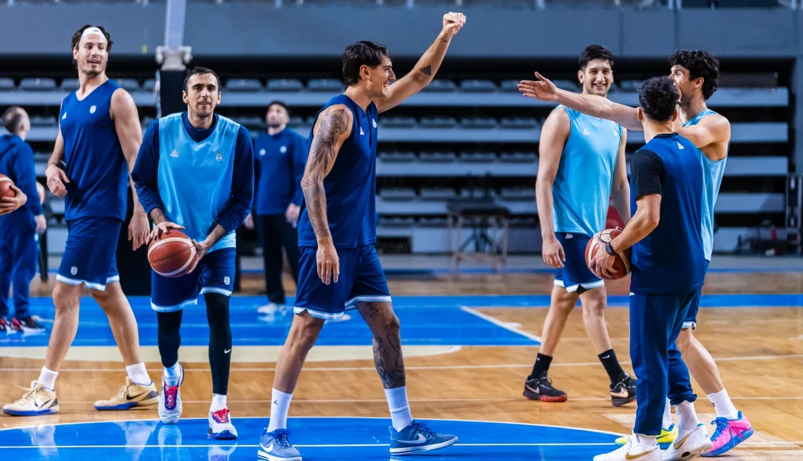 Argentina ya entrena en Mar del Plata