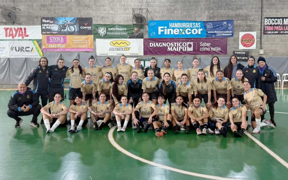 La Selecciones Femeninas Sub20 y Mayor de Futsal completaron la semana de trabajo
