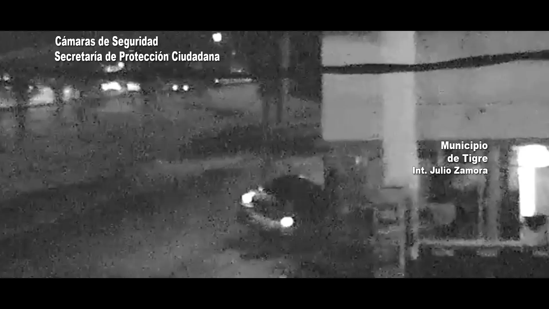 El choque de un automóvil contra una estación de servicio terminó con un ocupante detenido