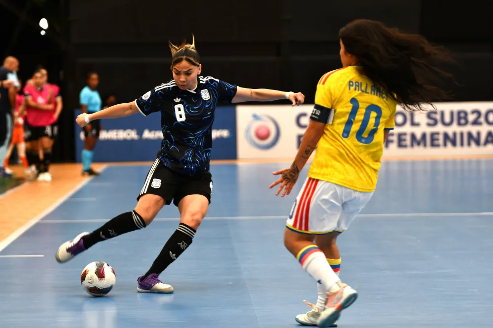Argentina empató 0-0 ante Colombia y terminó puntera en su grupo