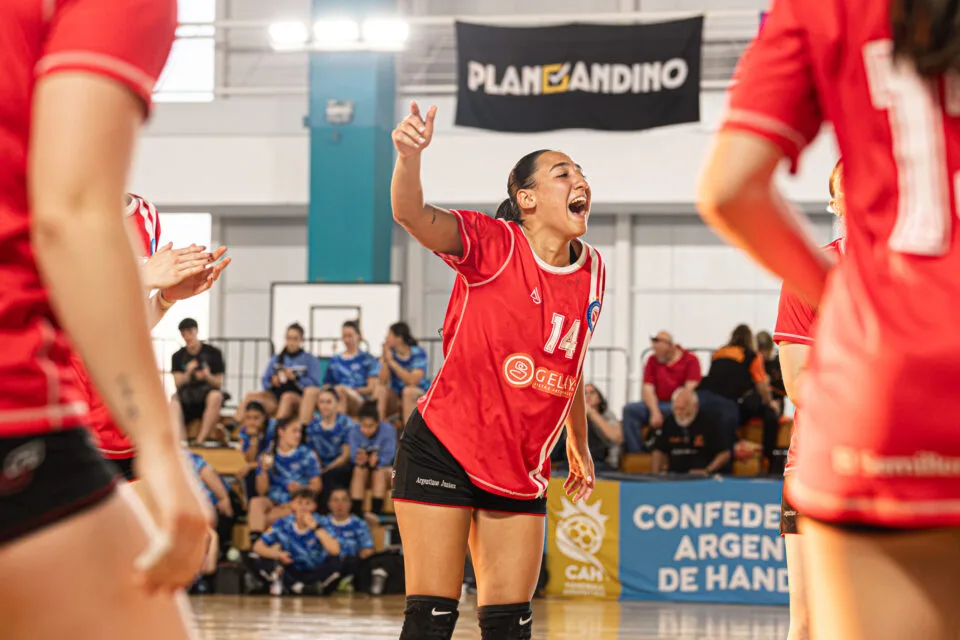 Villa Ballester, Argentinos Juniors y Somisa en las finales del Nacional Adultos «B»